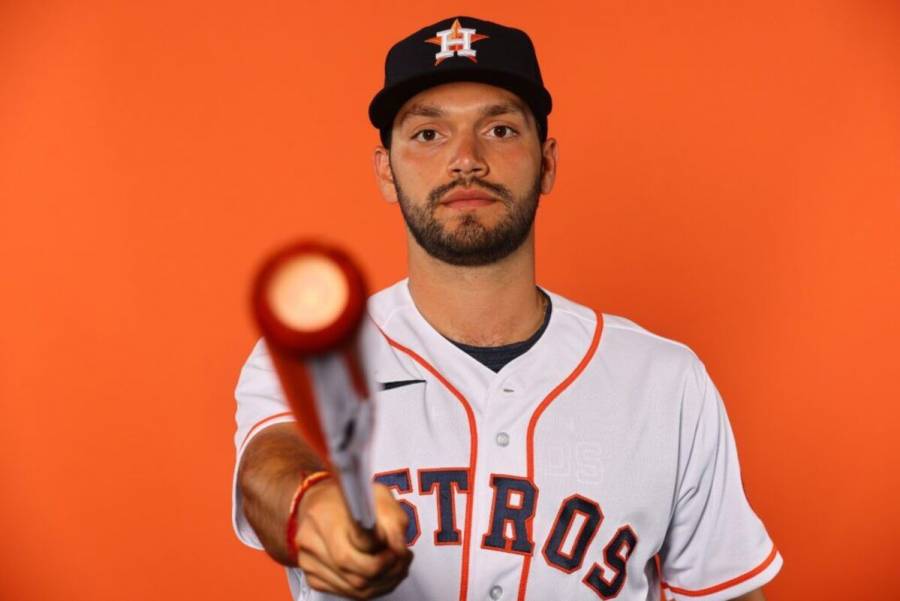 Debuta mexicano en el día inaugural con Astros de Houston -  ContraRéplicaPuebla - Noticias