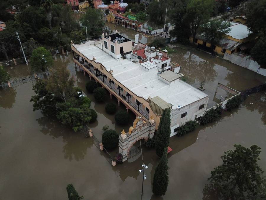 Suman 4 muertos por inundaciones del fin de semana en Querétaro -  ContraRéplica - Noticias