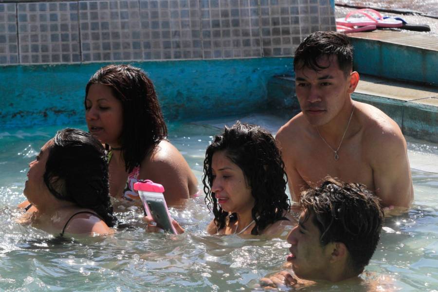Monterrey cerrará albercas públicas por crisis de agua - ContraRéplica -  Noticias