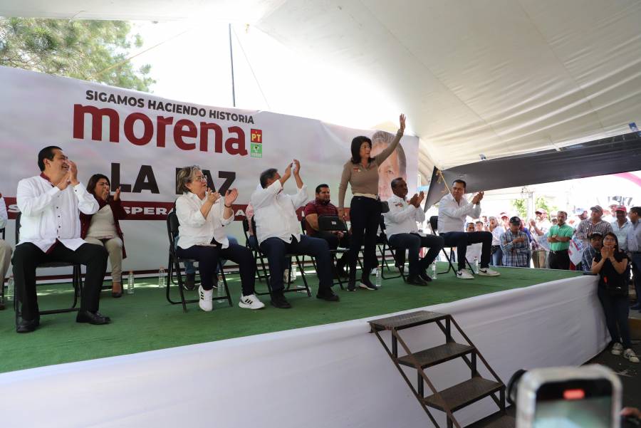 Candidata por EdoMex al Senado, pide carro completo para Morena