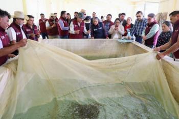 EdoMéx y Hungría fortalecen la cría de carpa que se produce en el Centro Acuícola Tiacaque