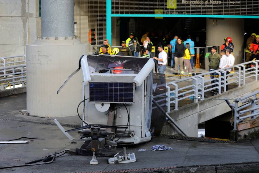 Caída de cabina de Metrocable en Medellín deja un muerto y varios heridos