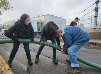 Desalojan millón y medio de litros de agua en Línea A del Metro