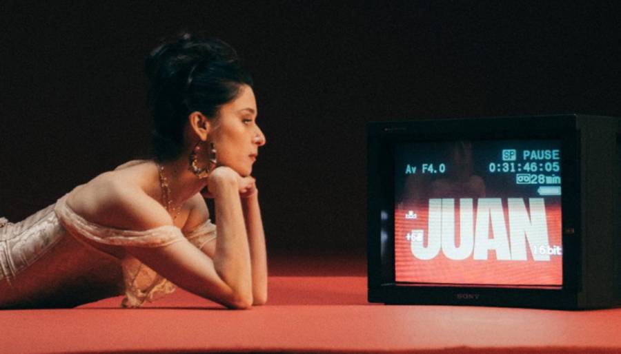 FRANCISCA VALENZUELA recluta a famosos artistas latinoamericanos para el fantasioso video oficial de “JUAN”