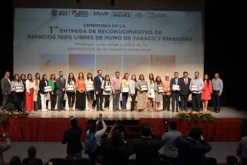 Salud Edomex entrega 355 reconocimientos de espacios 100% Libres de Humo de Tabaco