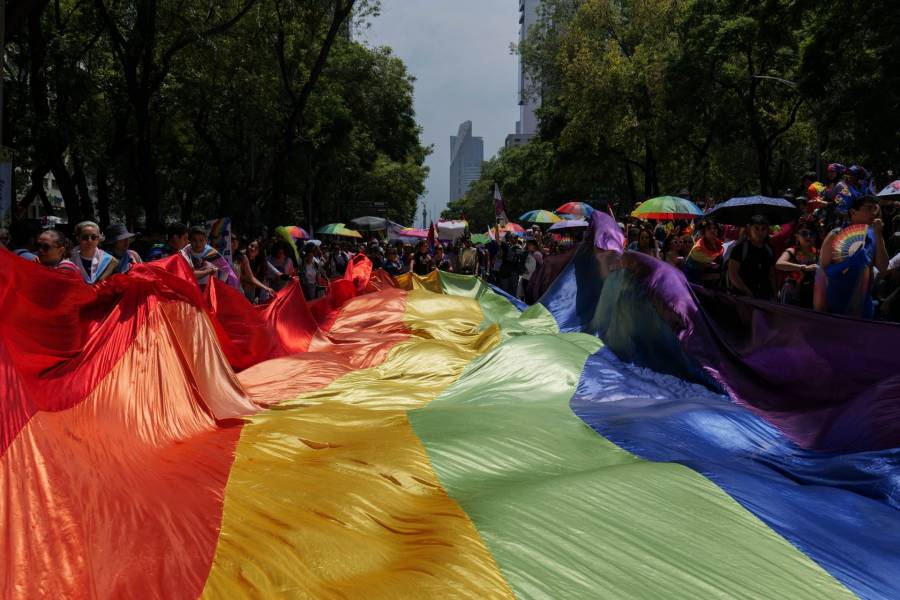 La Marcha del Orgullo inundó de colores y exigencias las calles de la Ciudad de México