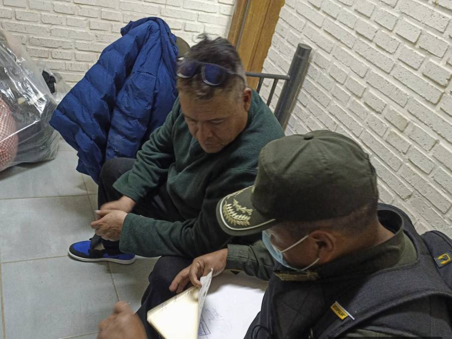 Envían a prisión a siete militares por intento de golpe de estado en Bolivia