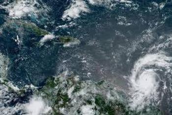 Huracán Beryl amenaza el Caribe con categoría 4