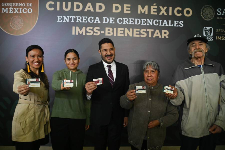 Inicia entrega de credenciales del Programa IMSS-Bienestar en la CDMX