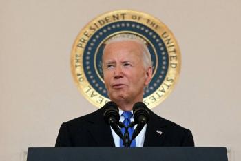 Biden achaca su fracaso en el debate al cansancio de los viajes internacionales