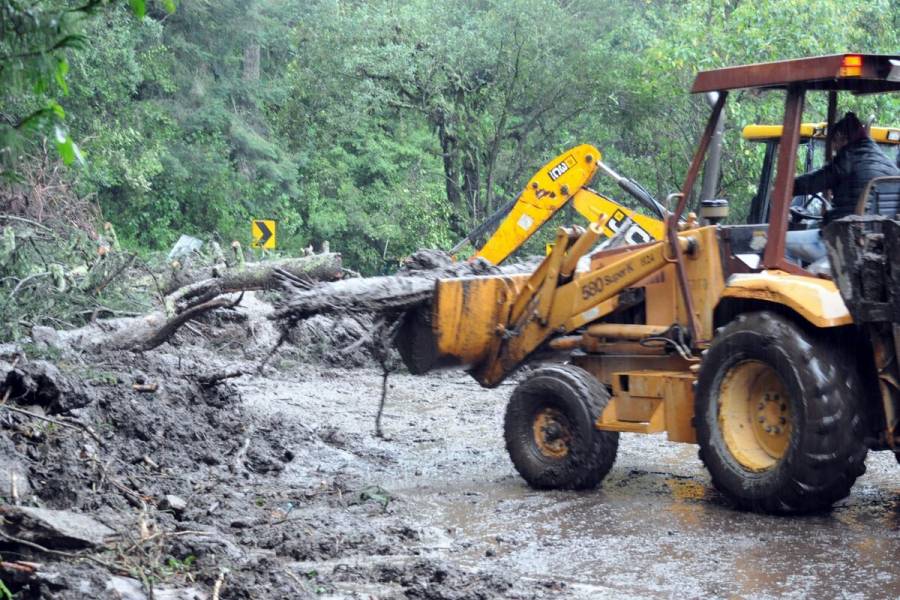 SICT intensifica labores tras las lluvias torrenciales en todo el país