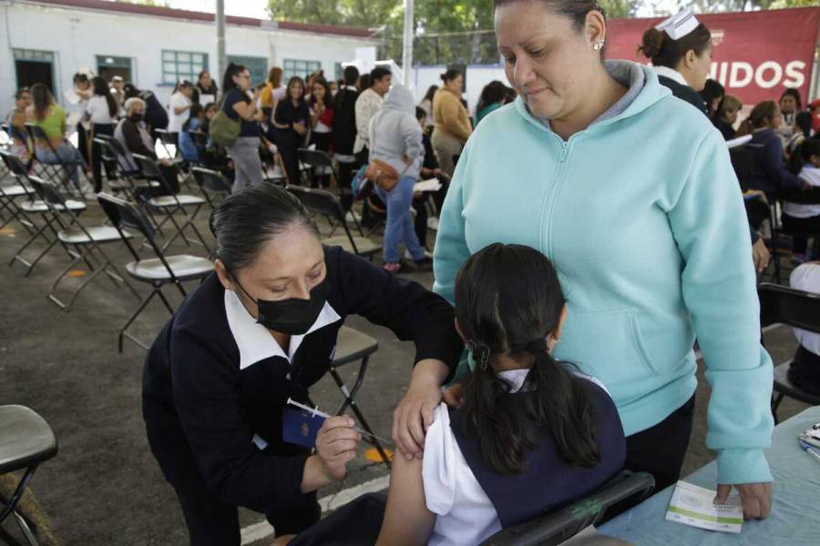 Aplica SEDESA 109 mil 835 vacunas contra VPH en la CDMX