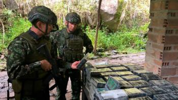 Ejército desmantela laboratorio clandestino del ‘clan del Golfo’ que producía 7 toneladas de clorhidrato de cocaína al mes