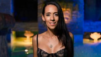 Cubana Indy Fontaine, estrena video “El Amor No Alcanza”