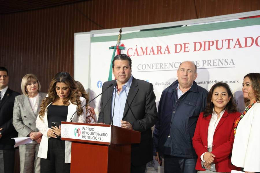En Sinaloa cayó la “narcopandemia” que mantiene en sus casas a parte de la población, acusa diputado Zamora Gastélum