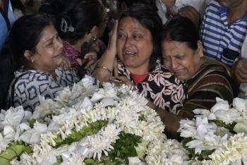 India ataca a Pakistán con medidas diplomáticas tras el ataque de Cachemira